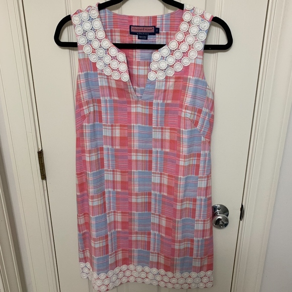 Vineyard Vines Dresses & Skirts - Vineyard Vines pink and blue plaid dress